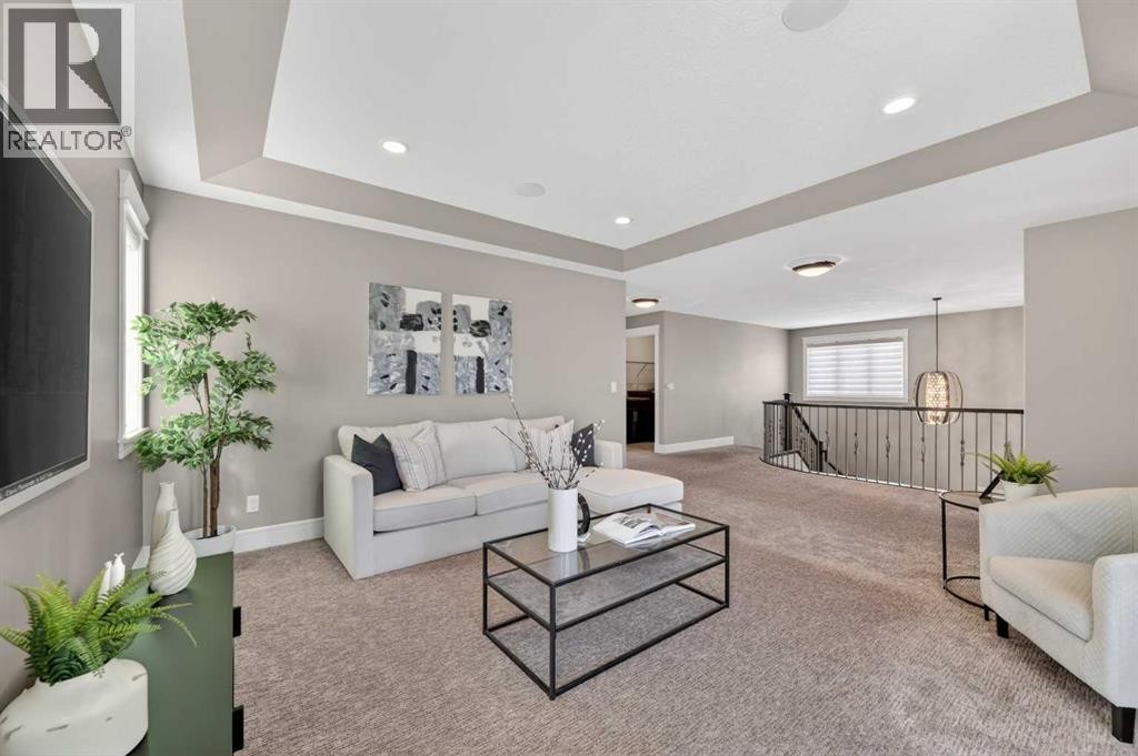 












248 Marquis Landing SE

,
Calgary,




Alberta
T3M2H3

