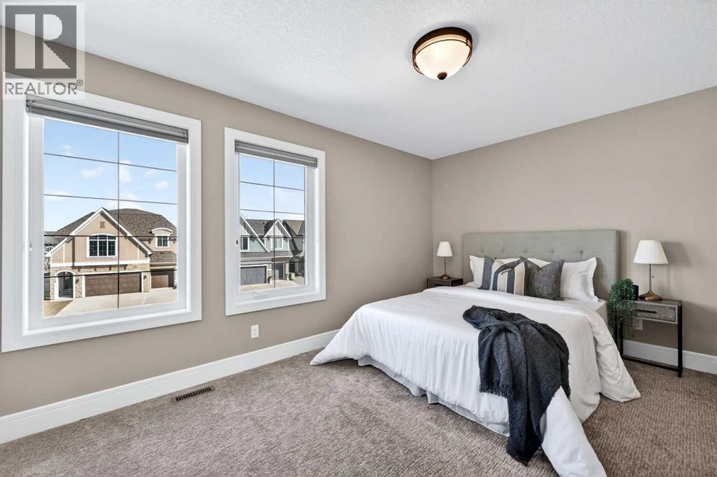 












248 Marquis Landing SE

,
Calgary,




Alberta
T3M2H3

