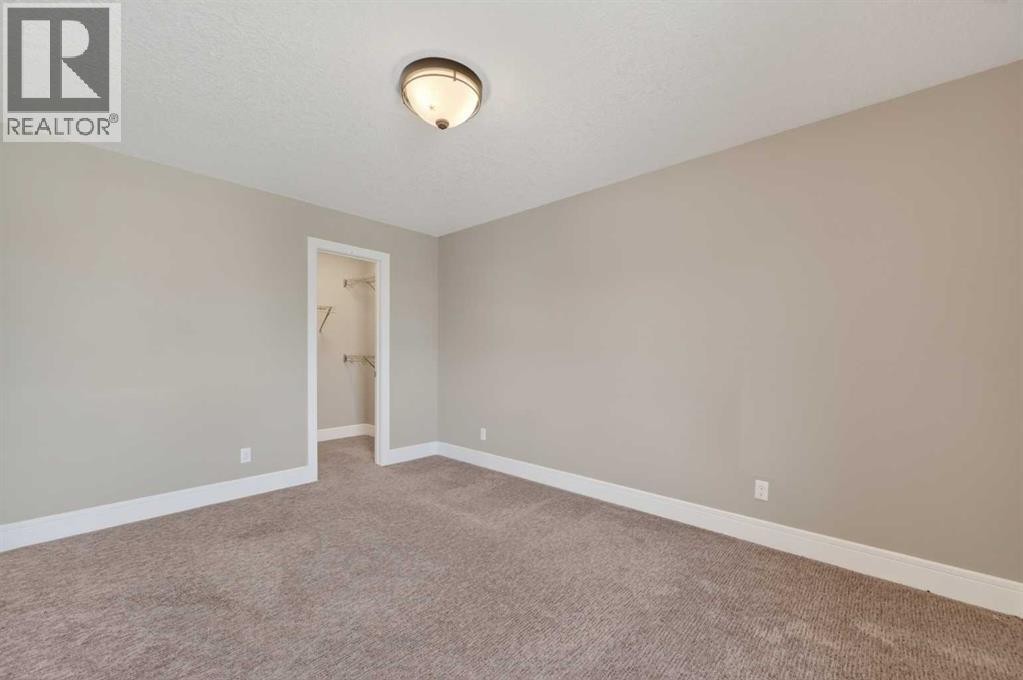 












248 Marquis Landing SE

,
Calgary,




Alberta
T3M2H3

