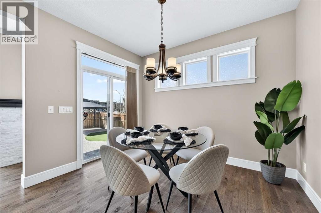 












248 Marquis Landing SE

,
Calgary,




Alberta
T3M2H3

