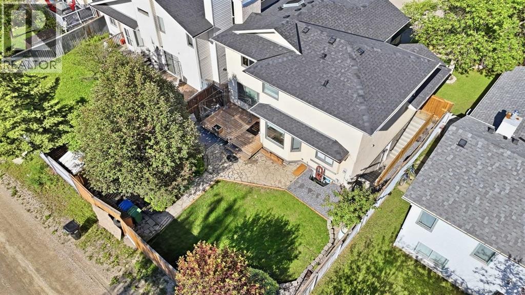 












175 Shannon Circle SW

,
Calgary,




Alberta
T2Y2L1

