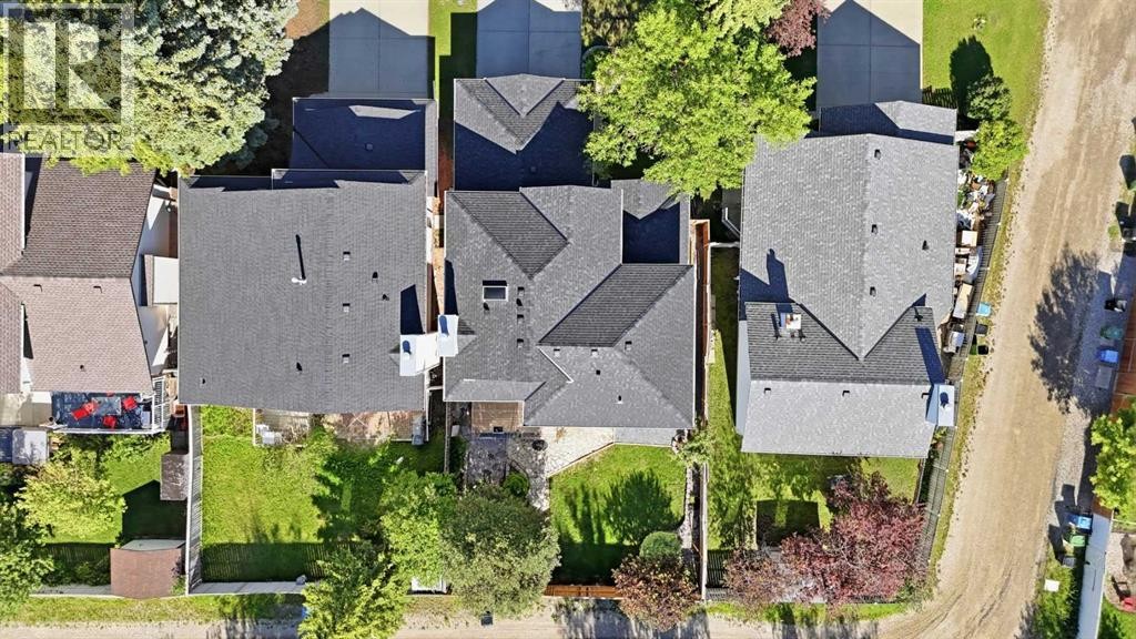 












175 Shannon Circle SW

,
Calgary,




Alberta
T2Y2L1

