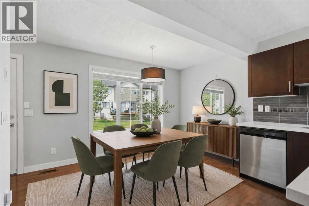 












29 Pantego Lane NW

,
Calgary,




Alberta
T3K0T1

