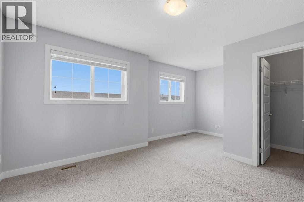 












29 Pantego Lane NW

,
Calgary,




Alberta
T3K0T1

