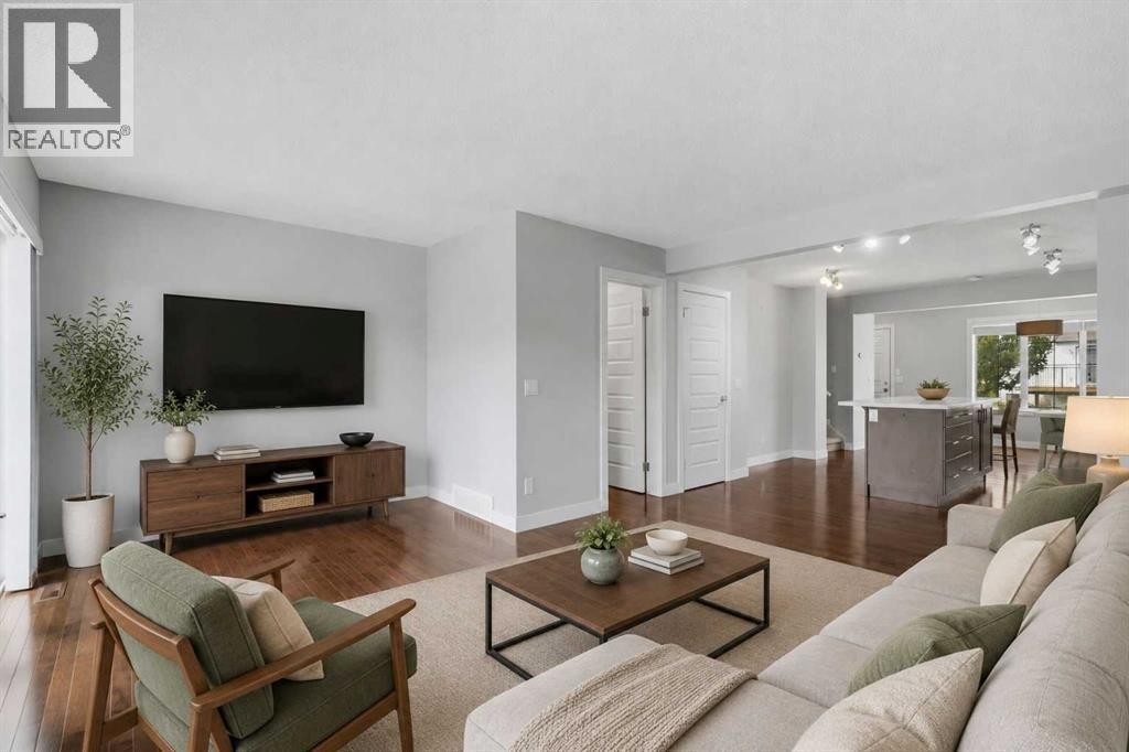 












29 Pantego Lane NW

,
Calgary,




Alberta
T3K0T1

