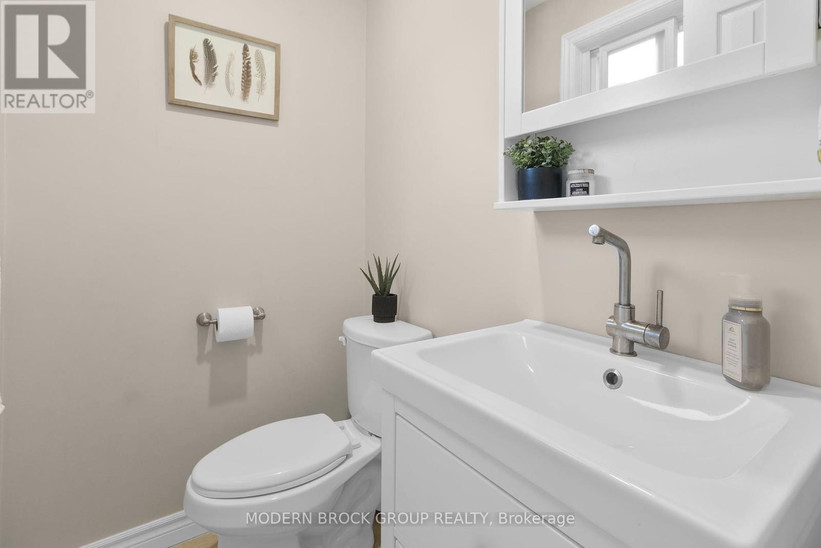 












1333 BRIARWOOD DRIVE

,
Brockville,




Ontario
K6V6E2

