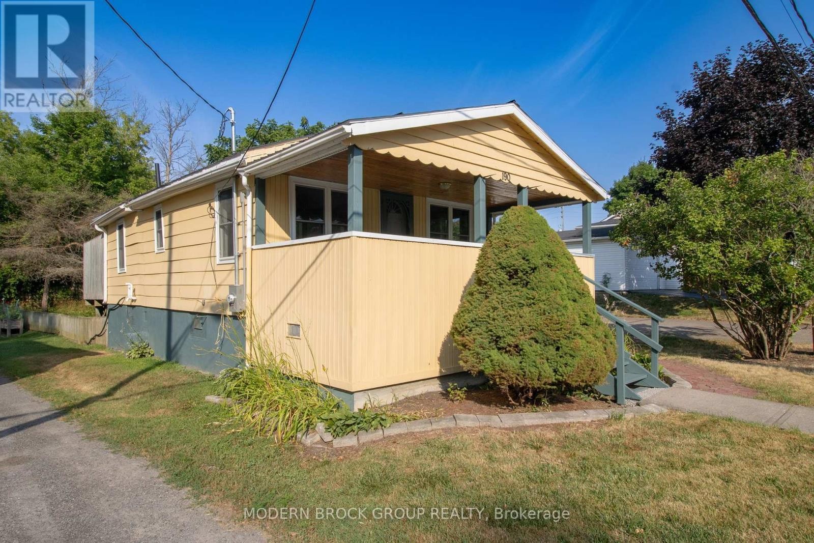 












190 ORMOND STREET

,
Brockville,




Ontario
K6V2L3

