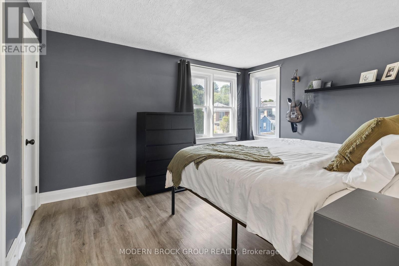 












493 DIBBLE STREET W

,
Prescott,




Ontario
K0E1T0

