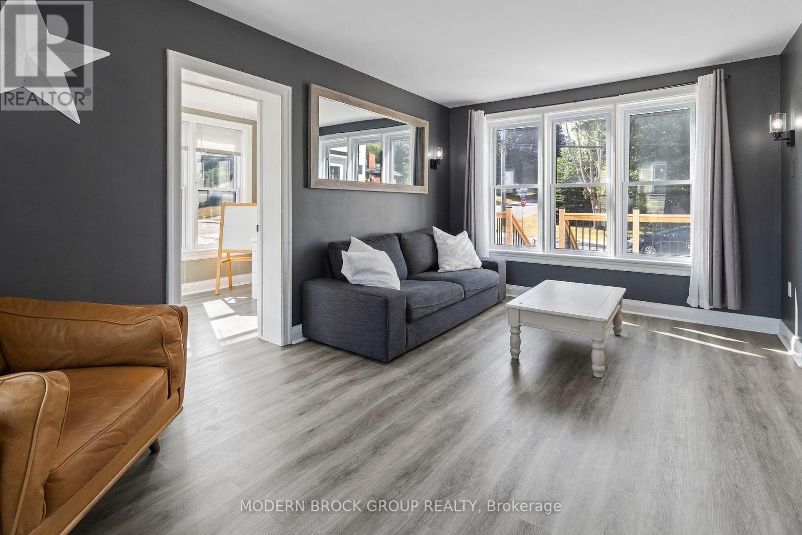 












493 DIBBLE STREET W

,
Prescott,




Ontario
K0E1T0


