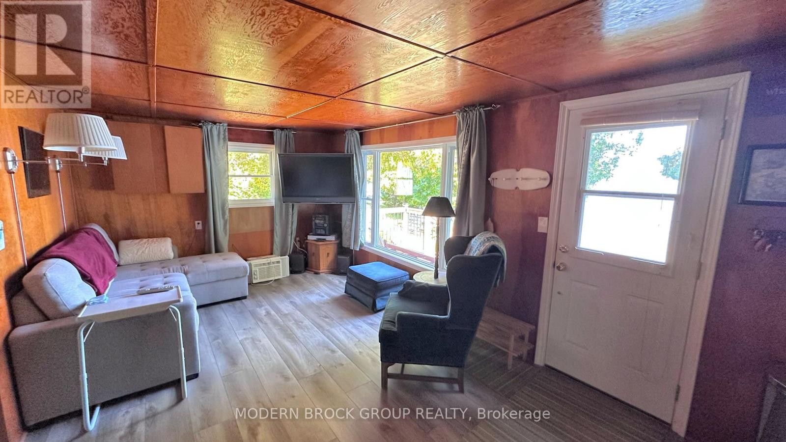 












1221 LB12 ROAD

,
Rideau Lakes,




Ontario
K0E1G0

