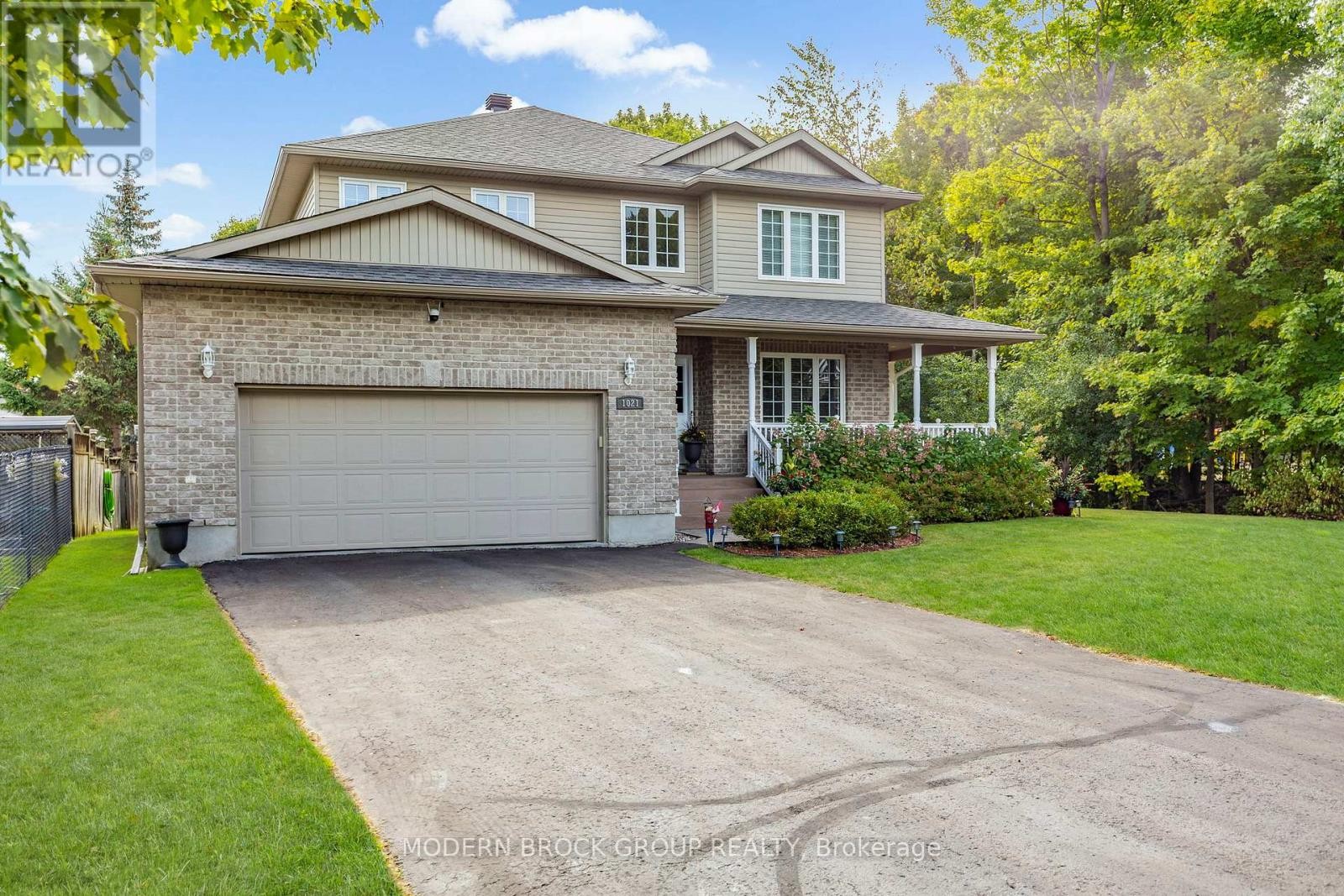 












1021 KINGSWOOD STREET

,
Brockville,




Ontario
K6V7G1

