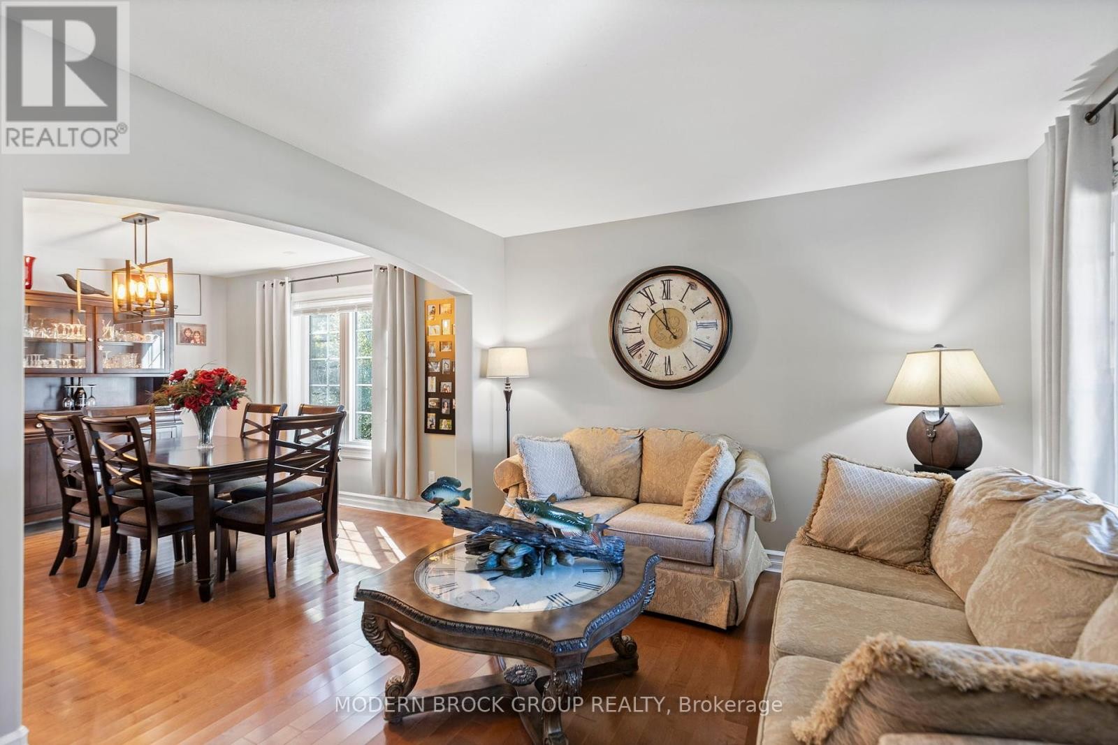 












1021 KINGSWOOD STREET

,
Brockville,




Ontario
K6V7G1

