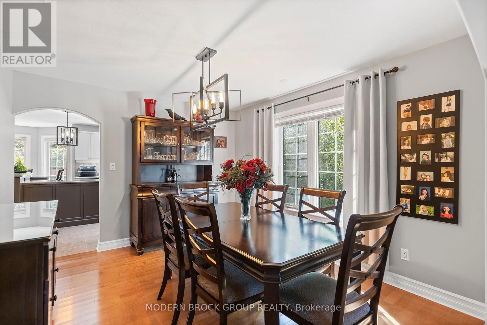 












1021 KINGSWOOD STREET

,
Brockville,




Ontario
K6V7G1

