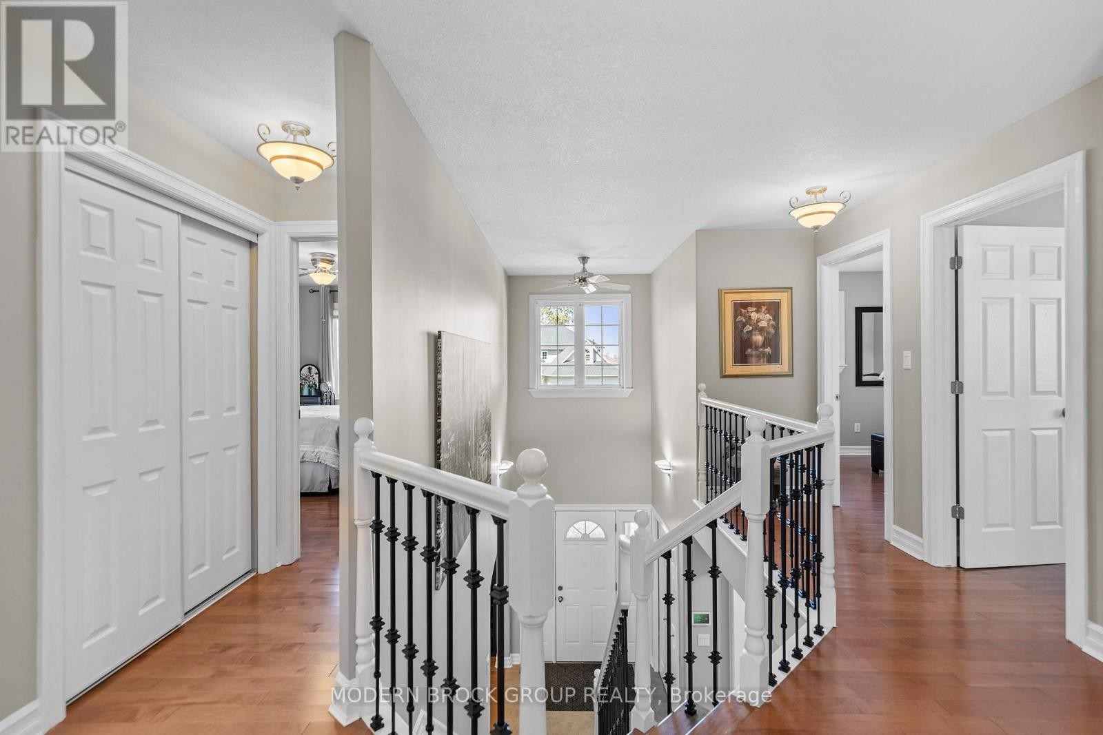 












1021 KINGSWOOD STREET

,
Brockville,




Ontario
K6V7G1

